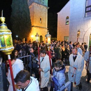 Andrej Plenković na hvarskoj procesiji 'Za križen'