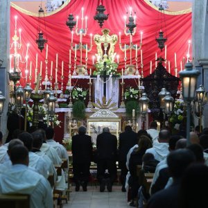 Andrej Plenković na hvarskoj procesiji 'Za križen'