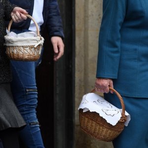 Zagreb: Kardinal Bozanić služio misu na Uskrs u katedrali