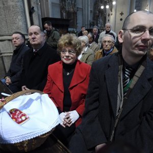 Zagreb: Kardinal Bozanić služio misu na Uskrs u katedrali