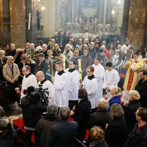 Rijeka: Euharistijsko slavlje povodom Uskrsa u katedrali sv. Vida