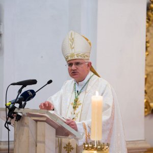 Biskup mons. Mate Uzinić predvodio je misu u Dubrovačkoj katedrali