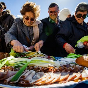 Šibenik: Tradicionalni Uskrsni doručak na Trgu Petra Šubića