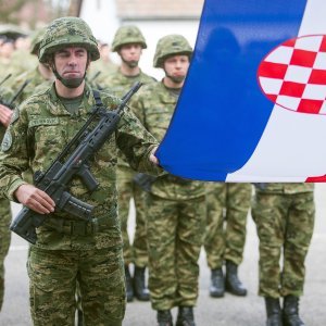 Ispraćaj 2. hrvatskog kontingenta u Poljsku