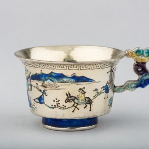Kineska čašica s ručkom, kraj 17. - početak 18. stoljeća