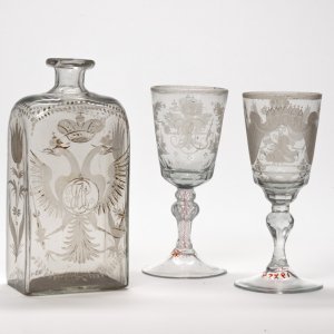 Boca s likom dvoglava orla i inicijalima 'ЕА II' i čaše, druga polovica 18. stoljeća