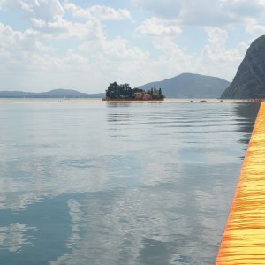 The Floating Piers, Iseo, Italija, 2016.