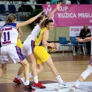 ŽKK Ragusa - ŽKK Medveščak