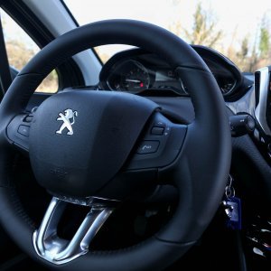 Peugeot 2008 1.6 BlueHDI Active