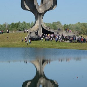Komemoracija u Jasenovcu
