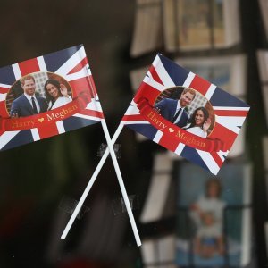Suveniri za kraljevsko vjenčanje Meghan Markle i princa Harryja