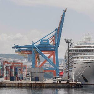 Kruzer Seabourn Encore u Rijeci