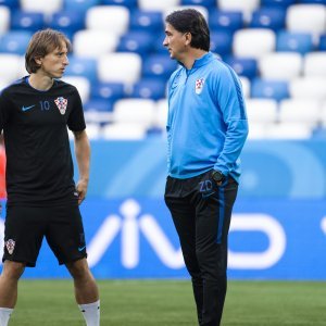 Zadnji trening Hrvatske prije Nigerije, Modrić i Dalić