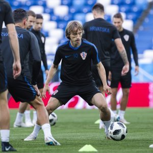 Zadnji trening Hrvatske prije Nigerije, Modrić