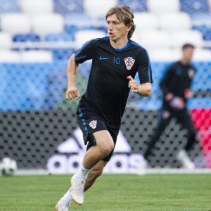 Zadnji trening Hrvatske prije Nigerije, mODRIĆ