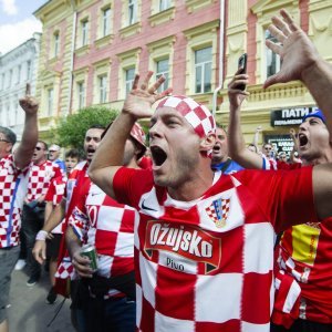 Navijači u gradu prije utakmice Hrvatska - Argentina