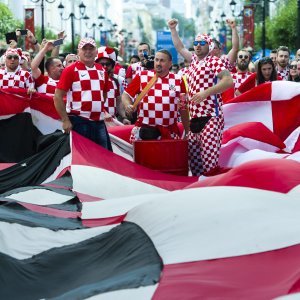 Navijači u gradu prije utakmice Hrvatska - Argentina