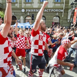 Navijači u gradu prije utakmice Hrvatska - Argentina