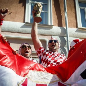 Navijači u gradu prije utakmice Hrvatska - Argentina