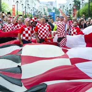 Navijači u gradu prije utakmice Hrvatska - Argentina