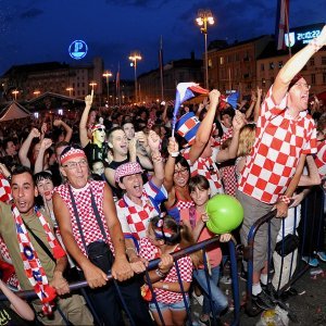 Navijačka atmosfera u Zagrebu