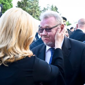 Kolinda Grabar-Kitarović, Vladimir Šeks