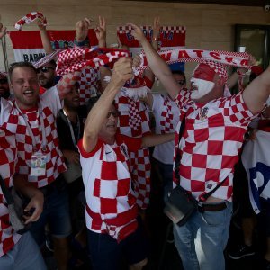 Navijači spremni za utakmicu Hrvatske i Islanda