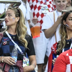 Hrvatski navijači na stadionu u Sočiju