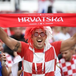 Navijači na stadionu Lužnjiki, Hrvatska - Engleska