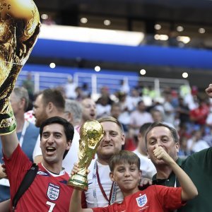 Navijači na stadionu Lužnjiki, Hrvatska - Engleska