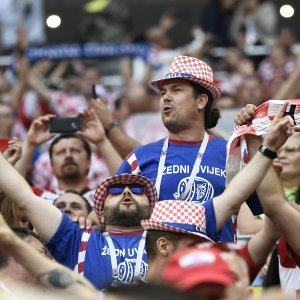 Hrvatski navijači na tribinama stadiona Lužnjiki