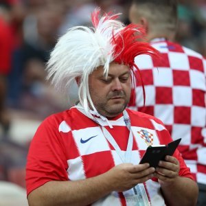 Navijači na stadionu Lužnjiki, Hrvatska - Engleska