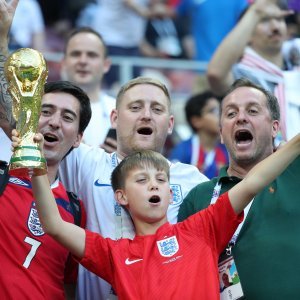 Navijači na stadionu Lužnjiki, Hrvatska - Engleska