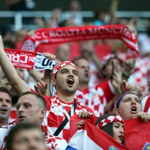 Navijači na stadionu Lužnjiki, Hrvatska - Engleska