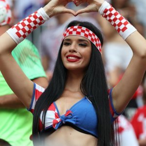 Moskva: Navijači na tribinama uoči finalne utakmice između Francuske i Hrvatske