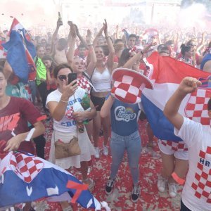 Zadar: Navijači slave na Forumu unatoč porazu u finalu od Francuske