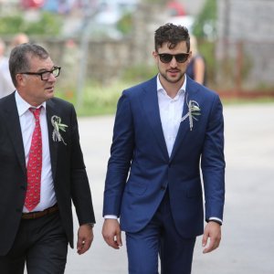 Obitelj i prijatelji na vjenčanju Franke Batelić i Vedrana Ćorluke