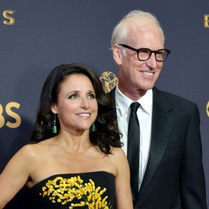 Julia Louis-Dreyfus i Brad Hall