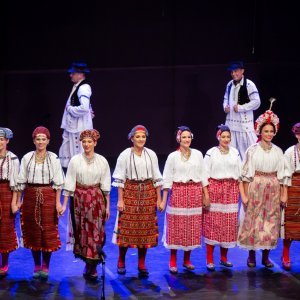 Folklorni ansambl Lado održao koncert na tvrđavi Revelin