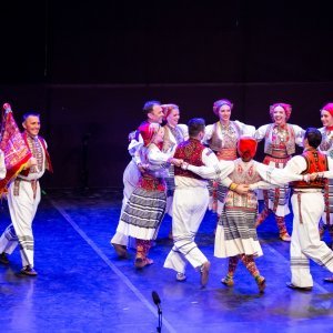 Folklorni ansambl Lado održao koncert na tvrđavi Revelin