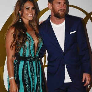 Nogometaš Lionel Messi i njegova supruga Antonella