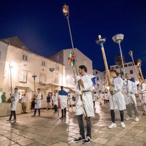 Procesija povodom proslave sv. Todora na Korčuli