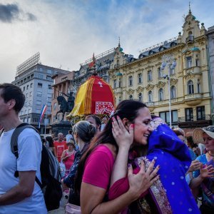 Indijski festival kočija ili Ratha-yatra na ulicama Zagreba
