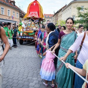 Indijski festival kočija ili Ratha-yatra na ulicama Zagreba