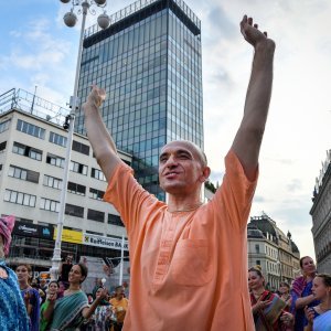 Indijski festival kočija ili Ratha-yatra na ulicama Zagreba