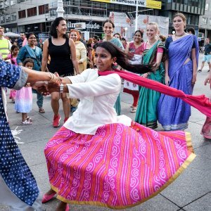 Indijski festival kočija ili Ratha-yatra na ulicama Zagreba