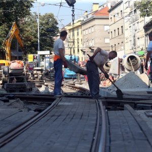 Radovi na zamjeni tramvajskih tračnica na križanju Ilice i Ulice Republike Austrije