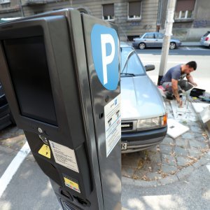 Postavljanje novih parkirnih aparata u Zagrebu