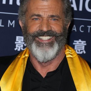 Mel Gibson - 9
