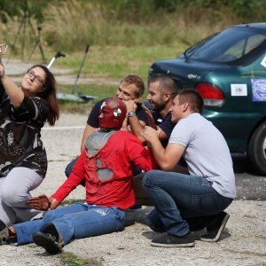 Crash testovi udara u pješaka i drugo vozilo u sklopu kampusa na Borongaju